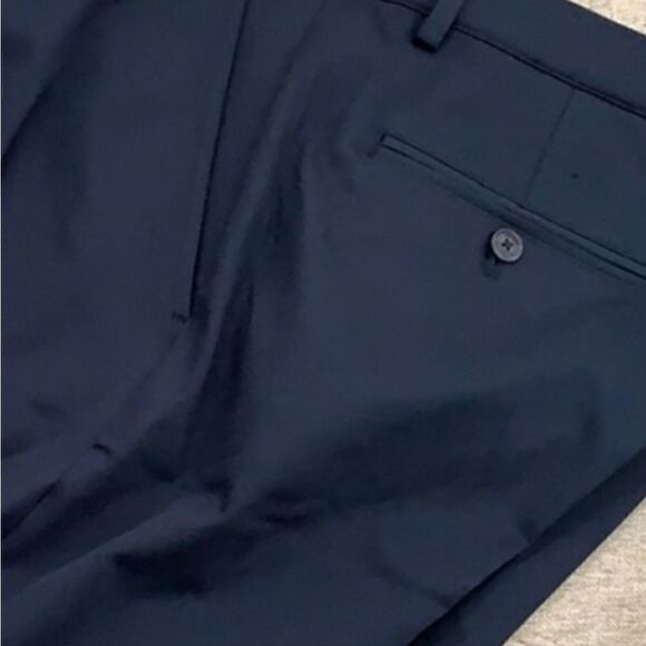 Greg Norman Hi Tech Golf/Travel Pants - Picture 11 of 14